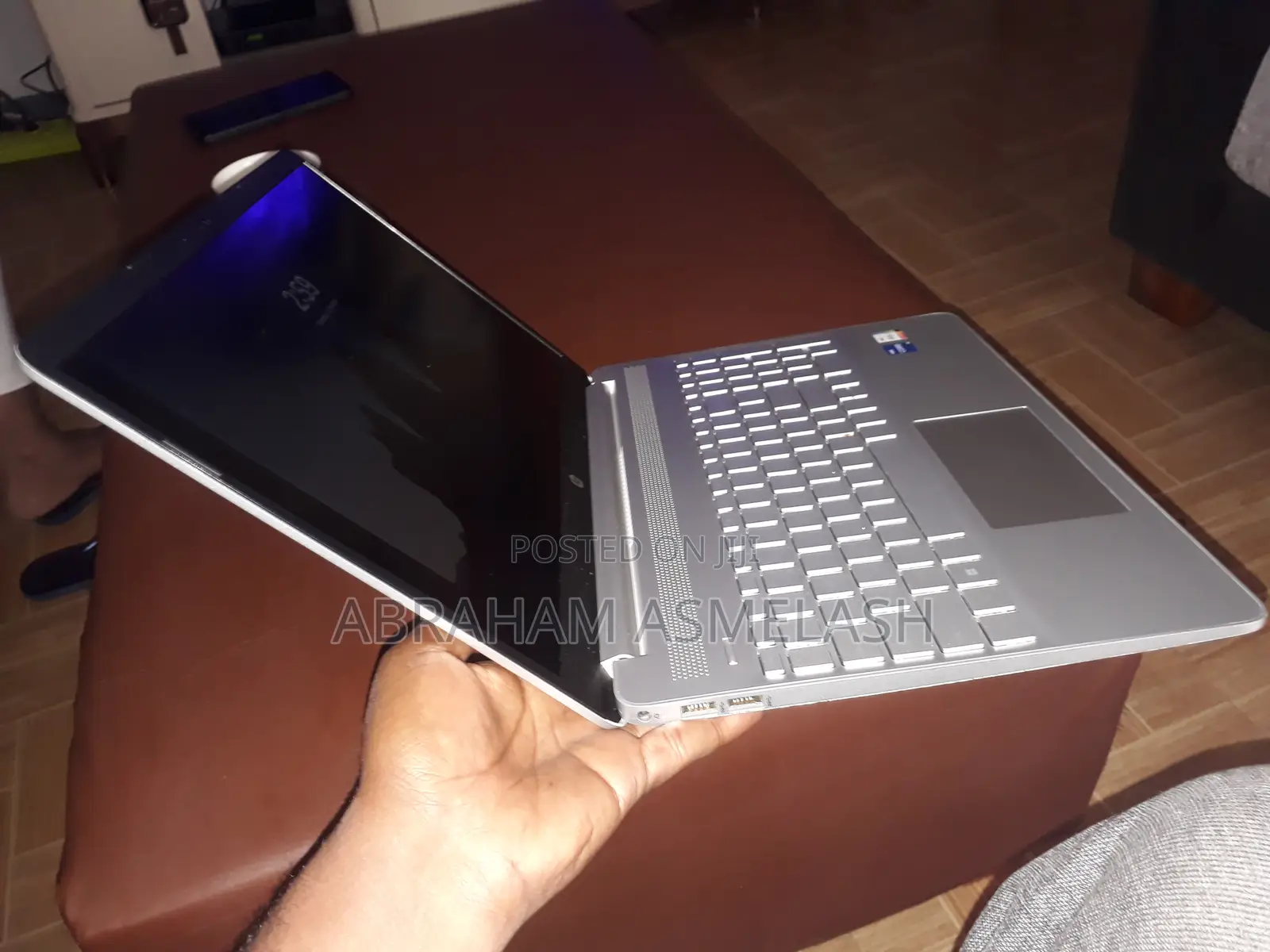 New Laptop HP Envy X360 8GB Intel Core I5 HDD+SSD 500GB
