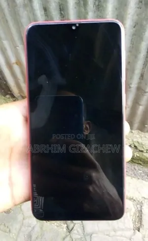 Samsung A10 32 GB Red