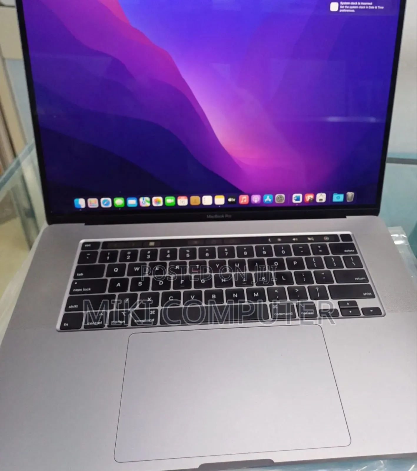 New Laptop Apple MacBook Pro 2019 32GB Intel Core I9 SSD 1T
