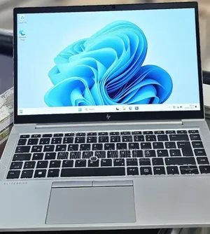 New Laptop HP EliteBook 840 G8 16GB Intel Core I5 SSD 512GB