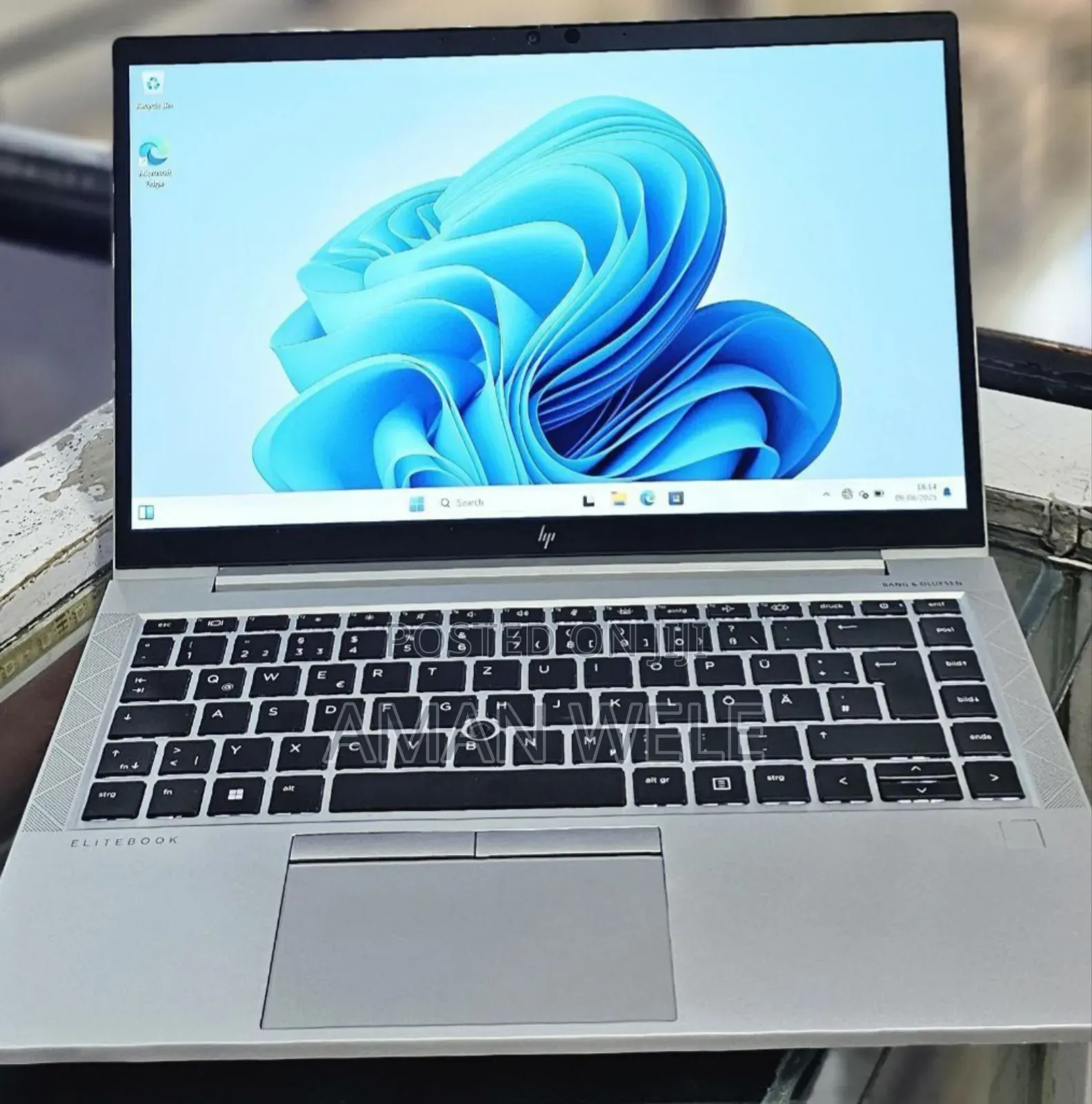 New Laptop HP EliteBook 840 G8 16GB Intel Core I5 SSD 512GB