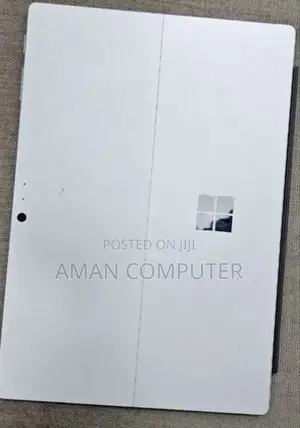 New Laptop Microsoft Surface 8GB Intel Core I7 SSD 256GB
