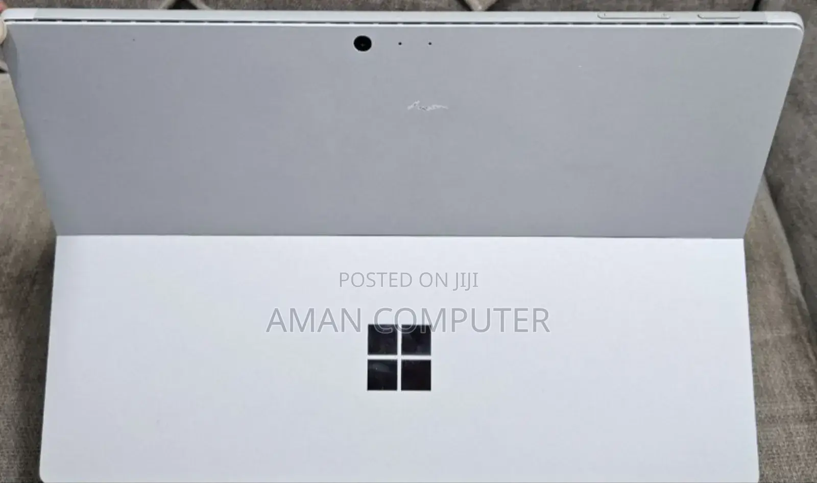 New Laptop Microsoft Surface 8GB Intel Core I7 SSD 256GB