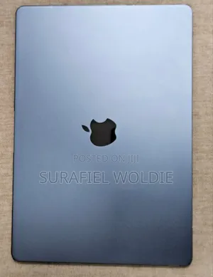 New Laptop Apple MacBook Air 2022 M2 8GB Intel Core M2 SSD 512GB