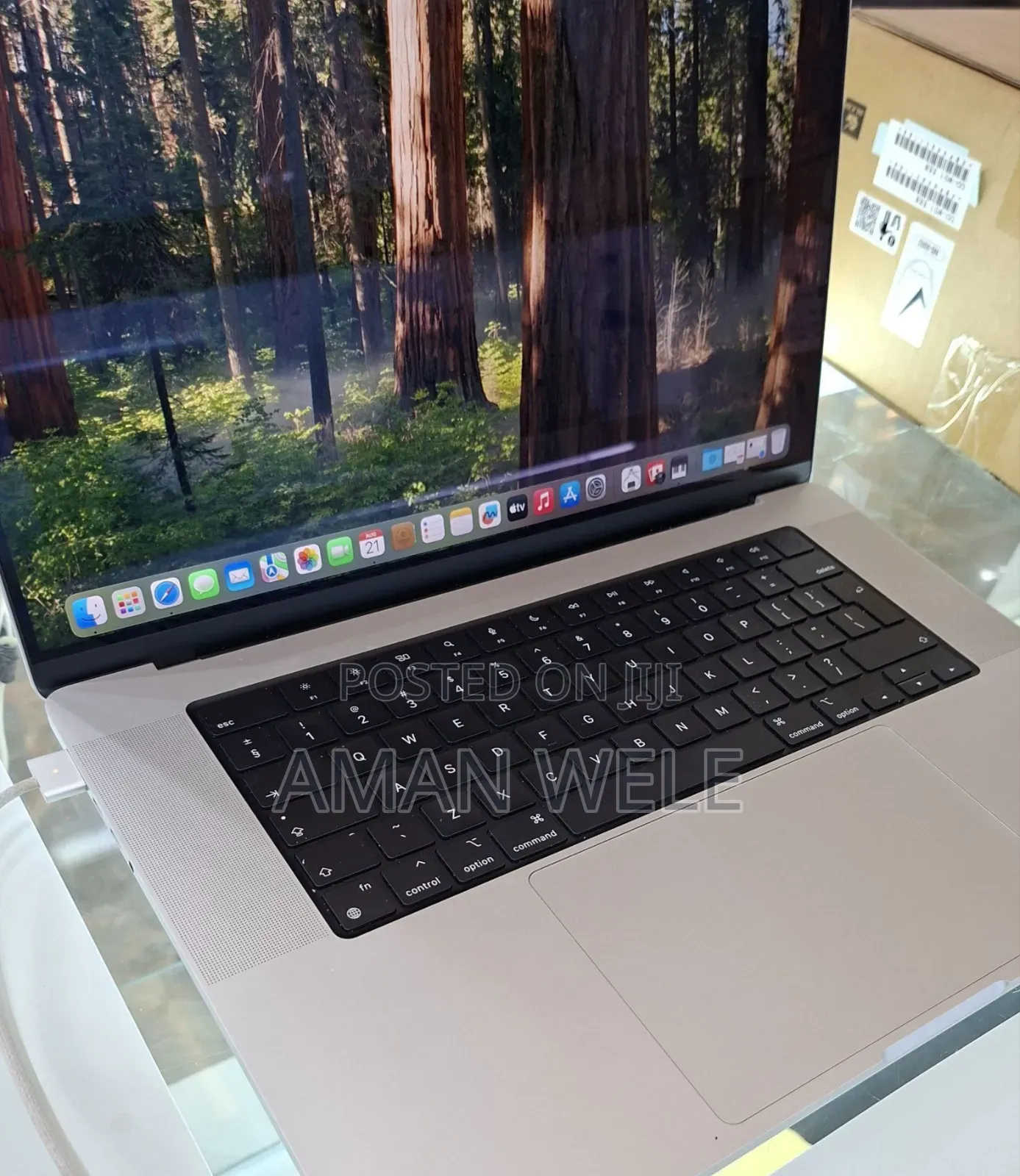 New Laptop Apple MacBook Pro M1 16GB Apple M1 Pro SSD 1T