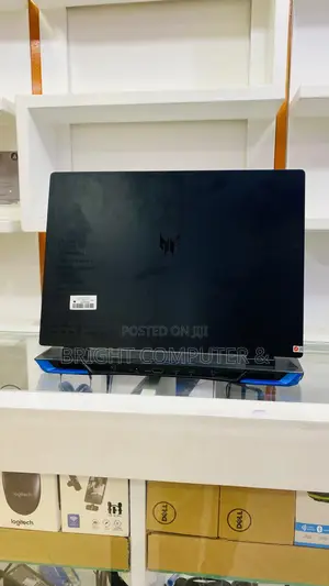 New Laptop Acer Predator 17 16GB Intel Core i9 SSD 1T