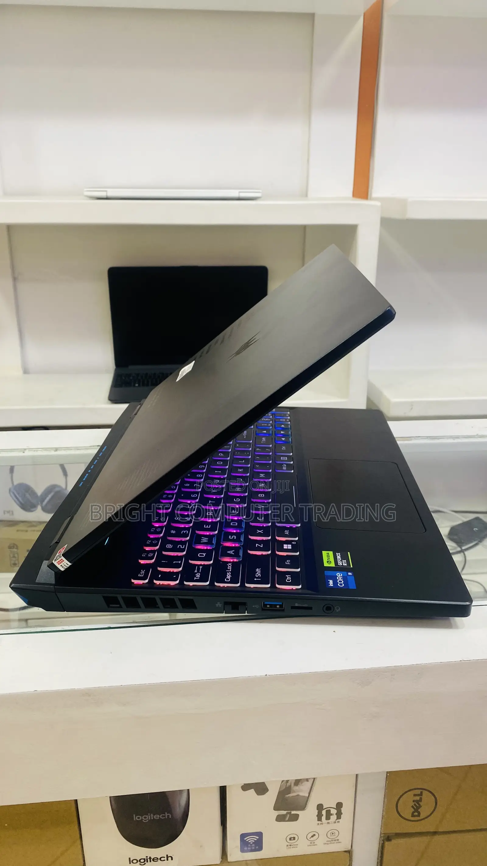 New Laptop Acer Predator 17 16GB Intel Core I9 SSD 1T