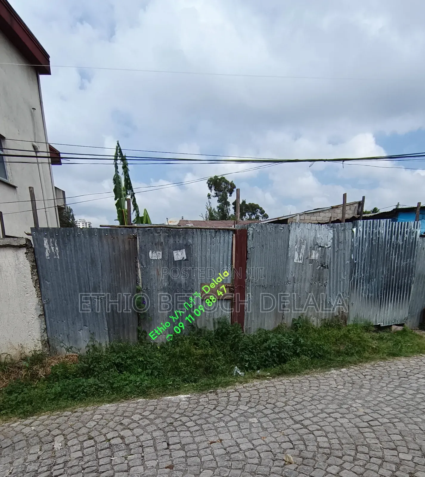 Furnished 2bdrm Block of Flats in አዲስ አበባ, Bole for sale