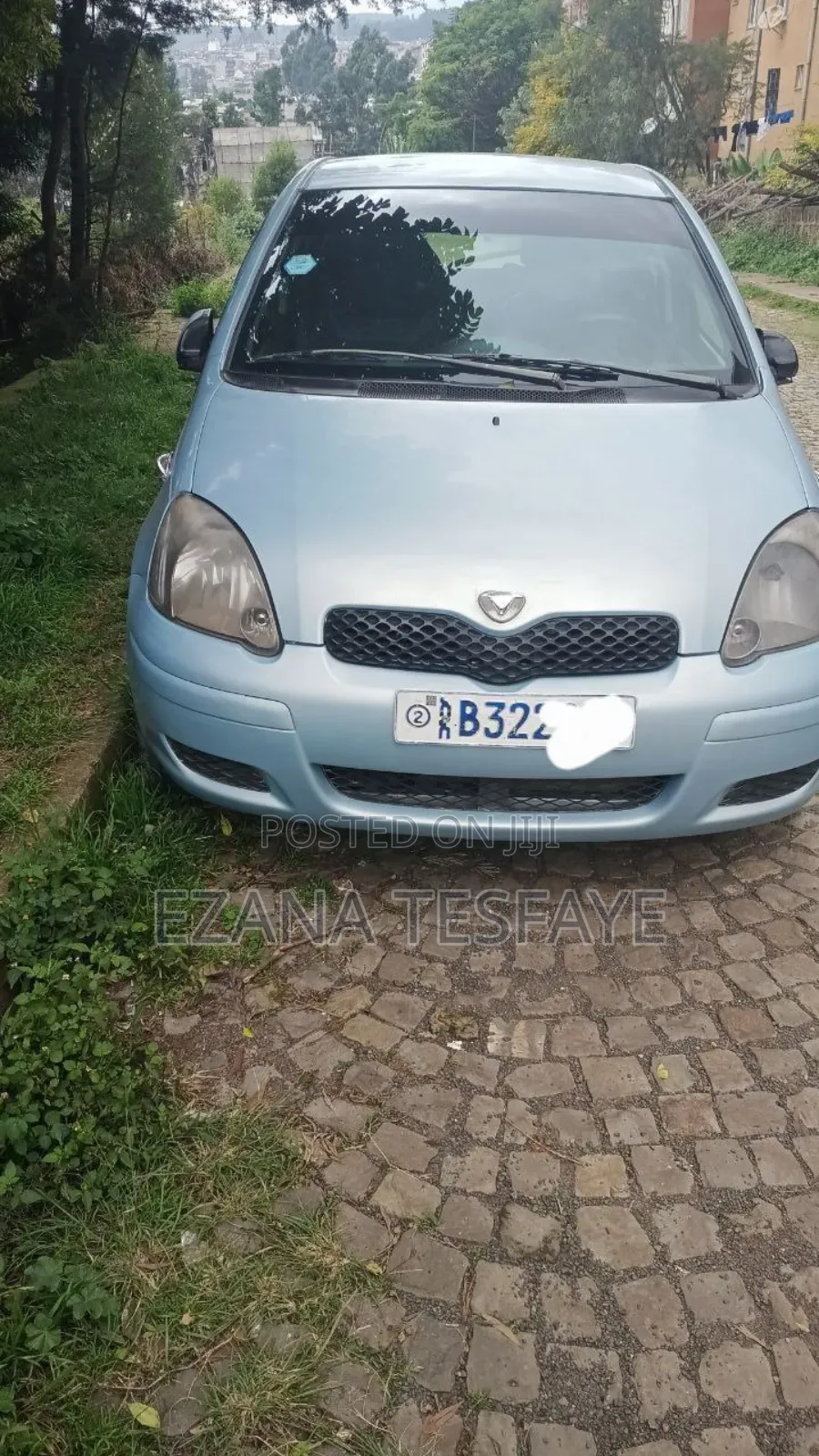 Toyota Vitz 2004 Blue