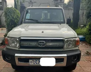 Photo - Toyota Land Cruiser 2018