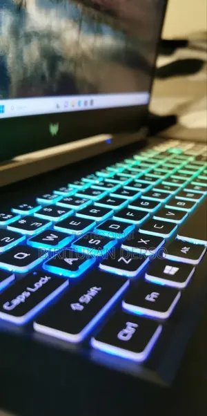 New Laptop Acer Predator Helios 300 16GB Intel Core I9 SSD 512GB