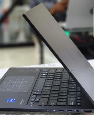 New Laptop Asus Zenbook Duo 14 16GB Intel Core I7 SSD 512GB