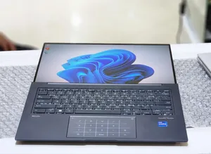 New Laptop Asus Zenbook 14 UX434 16GB Intel Core I7 SSD 512GB