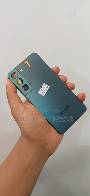 New Samsung Galaxy S22+ 5G 128 GB Black