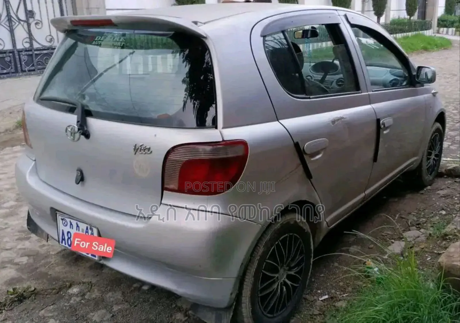 Toyota Vitz 1.0 FWD 3dr 2001 Silver