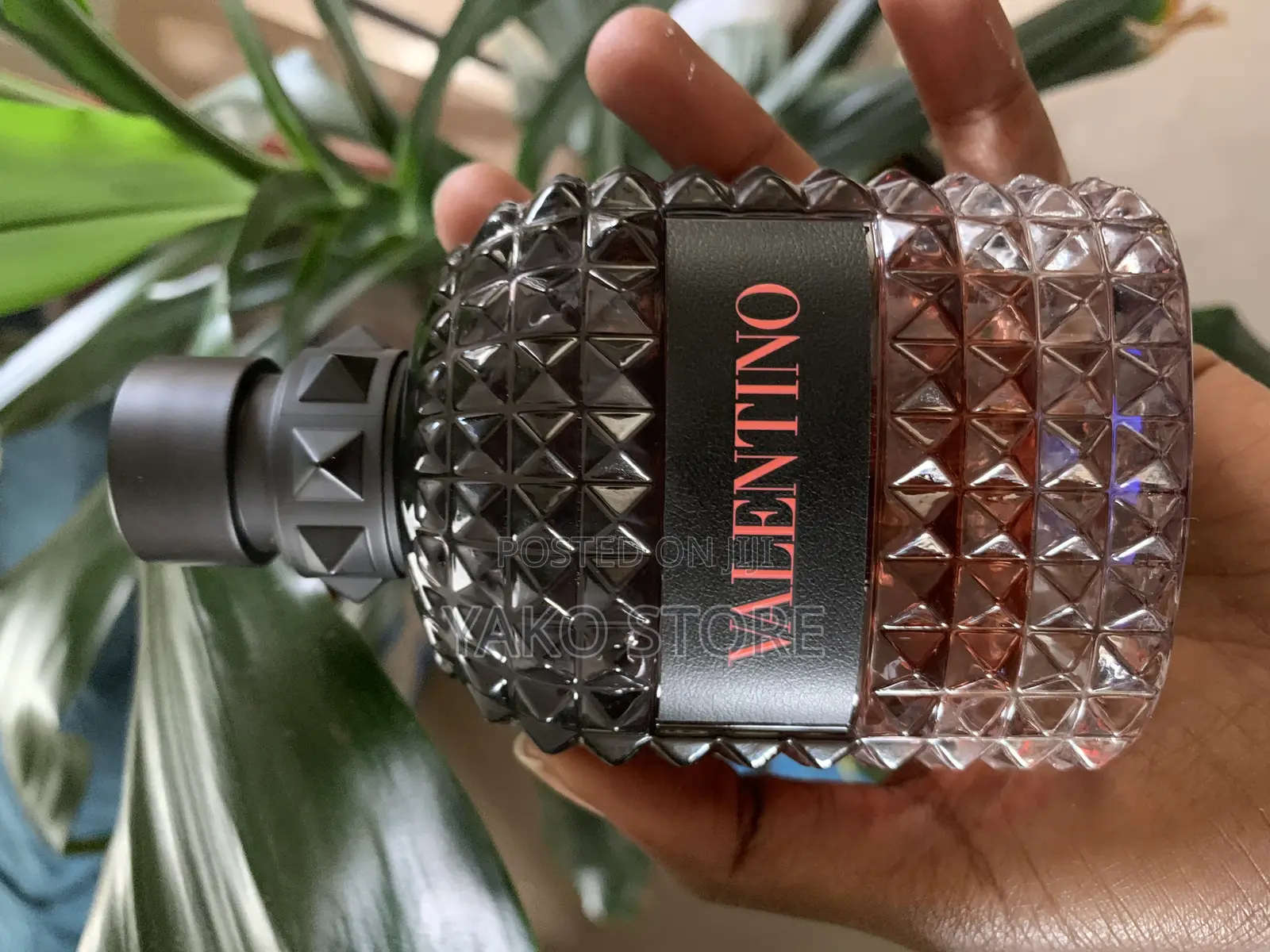 Valentino Perfume