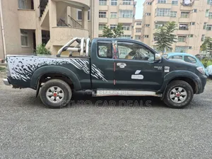 Toyota Hilux 2.5 D-4D 2007 Black