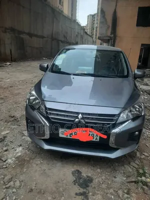 Photo - Mitsubishi Attrage 2021 Gray