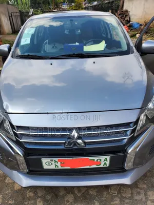 Mitsubishi Attrage 2021 Gray