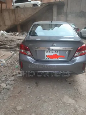 Mitsubishi Attrage 2021 Gray