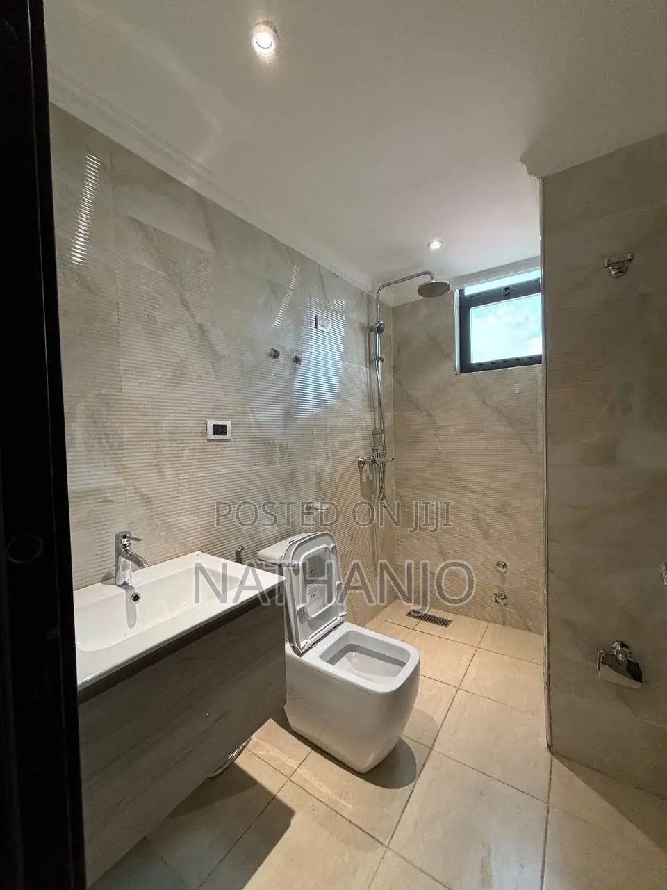 3bdrm Apartment in Bole for rent