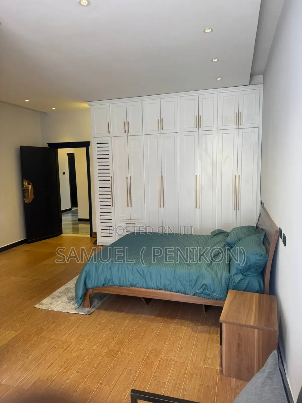 Furnished 5bdrm Penthouse in Luxury Apartment, Yeka for sale