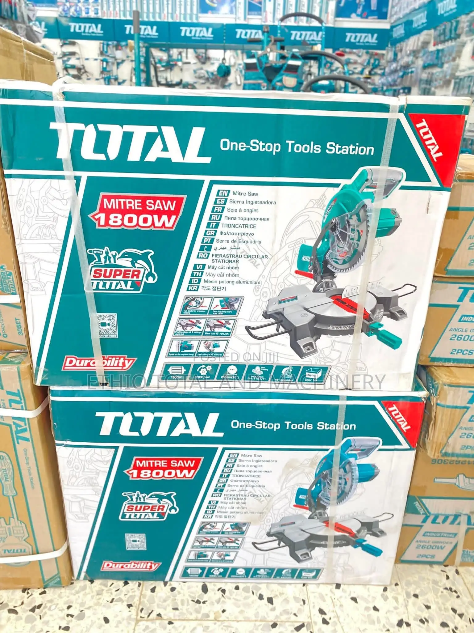Total Mitre Saw 1800w