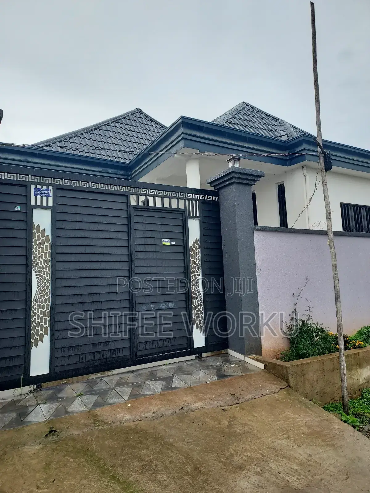 Furnished 5bdrm Villa in Tafo Around Ccd Real, Yeka for sale