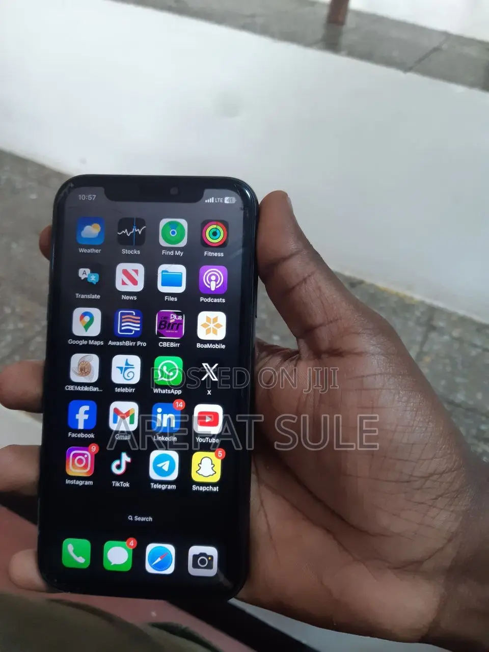 Apple iPhone 11 64 GB Gray