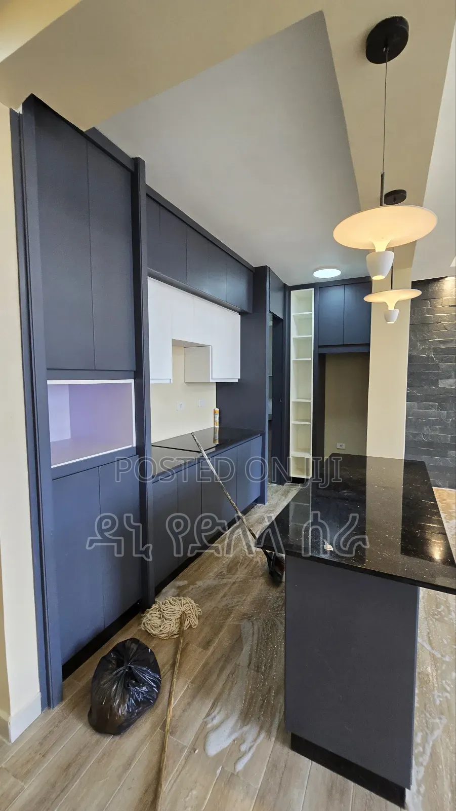 Furnished 3bdrm Apartment in አዲስ አበበ, Bole for sale