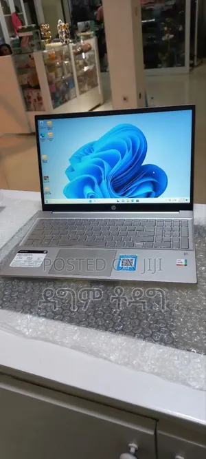 Photo - New Laptop HP Pavilion 15 16GB Intel Core I7 SSD 512GB
