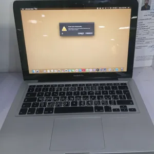 Photo - New Laptop Apple MacBook Pro 2012 8GB Intel Core I5 SSD 1T