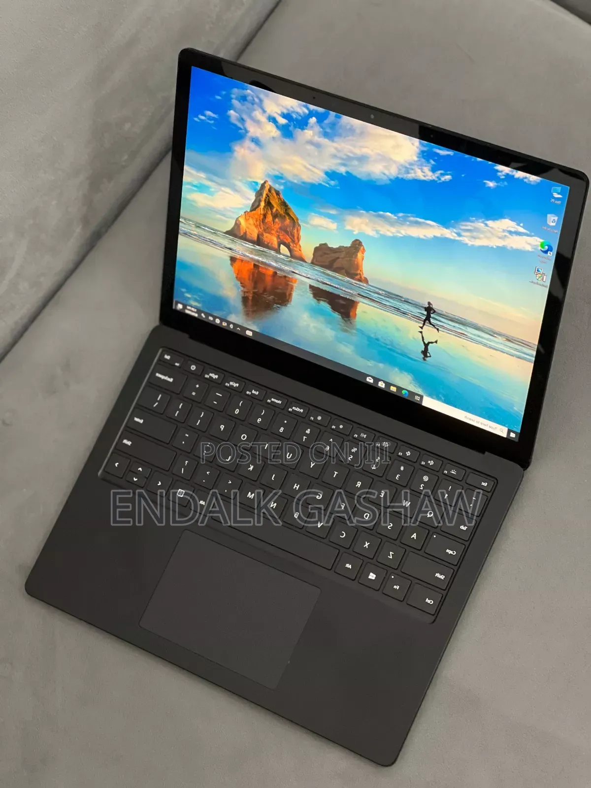 New Laptop Microsoft Surface 16GB Intel Core I7 SSD 512GB