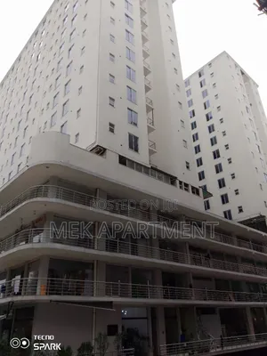 3bdrm Duplex in Cmc ሚካኤል Duplex, Kolfe Keranio for sale