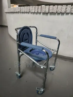 Commode Four Mini Wheels Wheelchair者的shower Wheelchair較高wheelchair