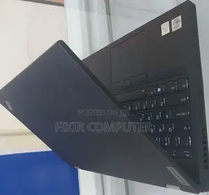 Photo - New Laptop Lenovo Thinkpad P15s 16GB Intel Core I7 SSD 512GB