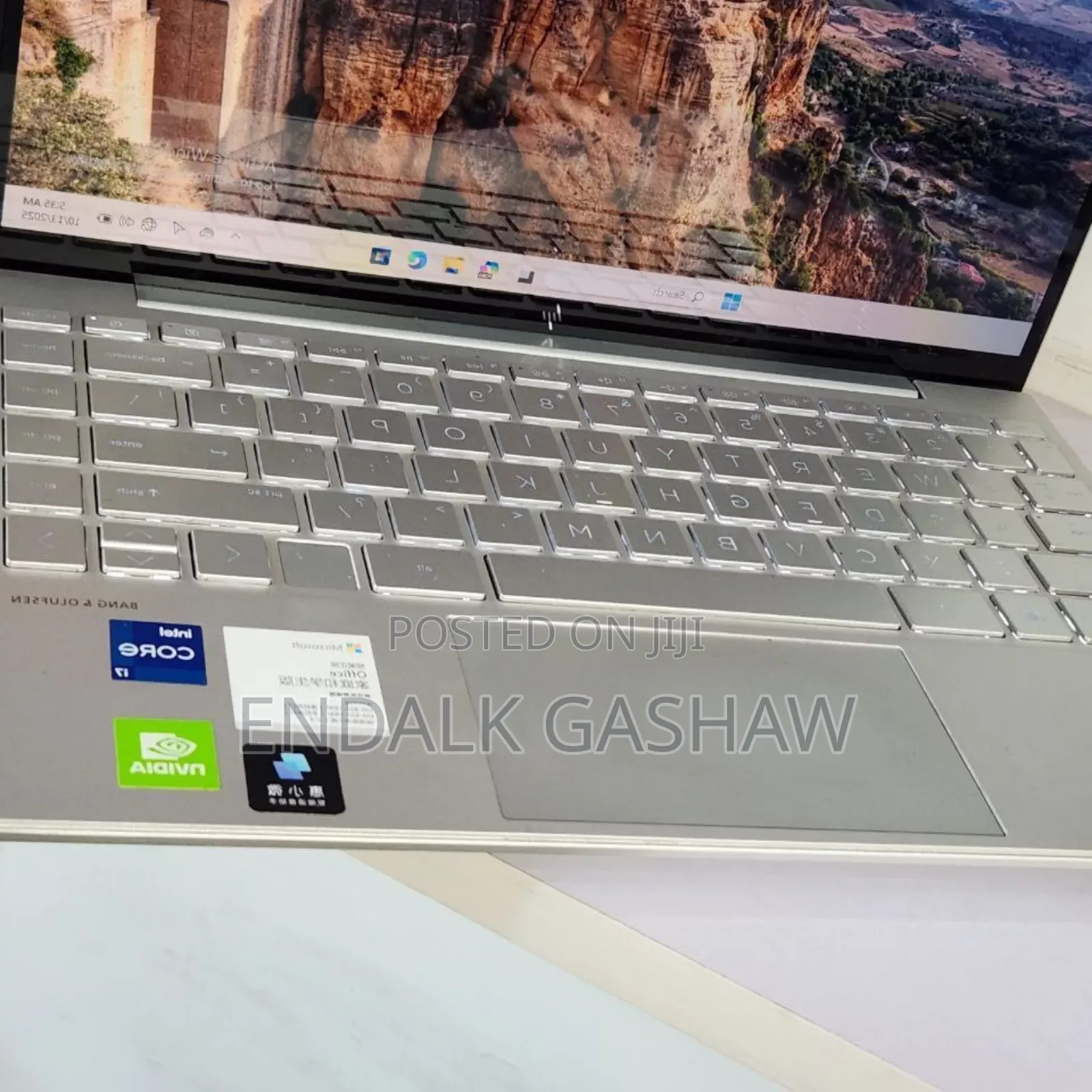 New Laptop HP Envy X360 16GB Intel Core I7 SSD 1T