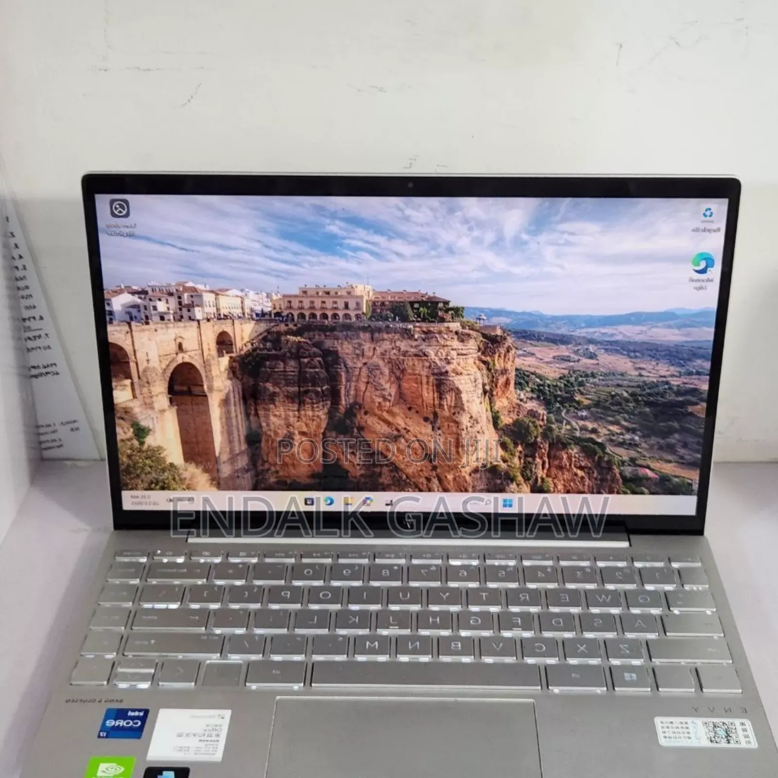 New Laptop HP Envy X360 16GB Intel Core I7 SSD 1T