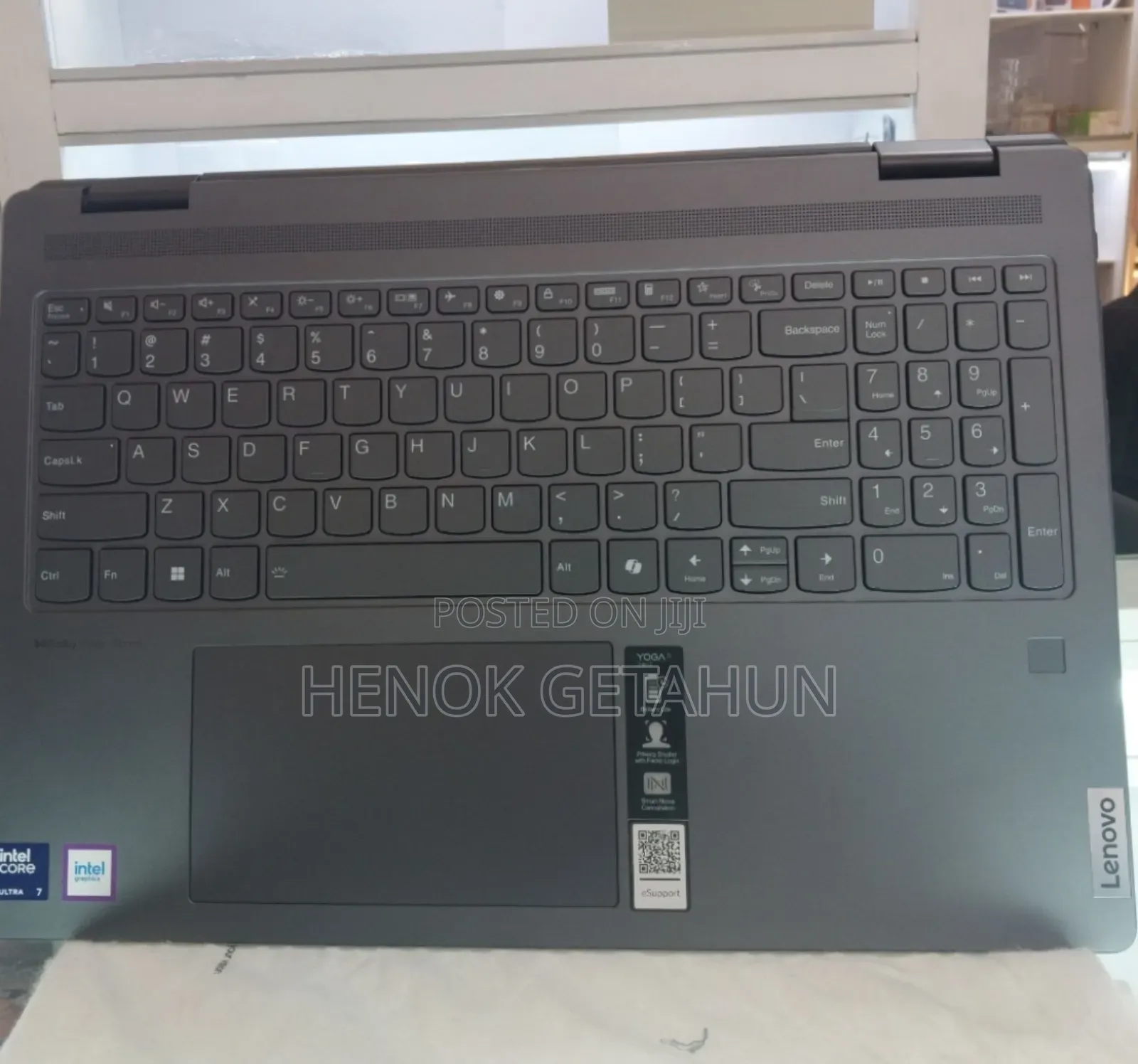 New Laptop Lenovo ThinkPad Yoga 16GB Intel Core I7 SSD 1T