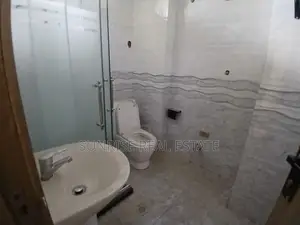 3bdrm Apartment in Bole for rent