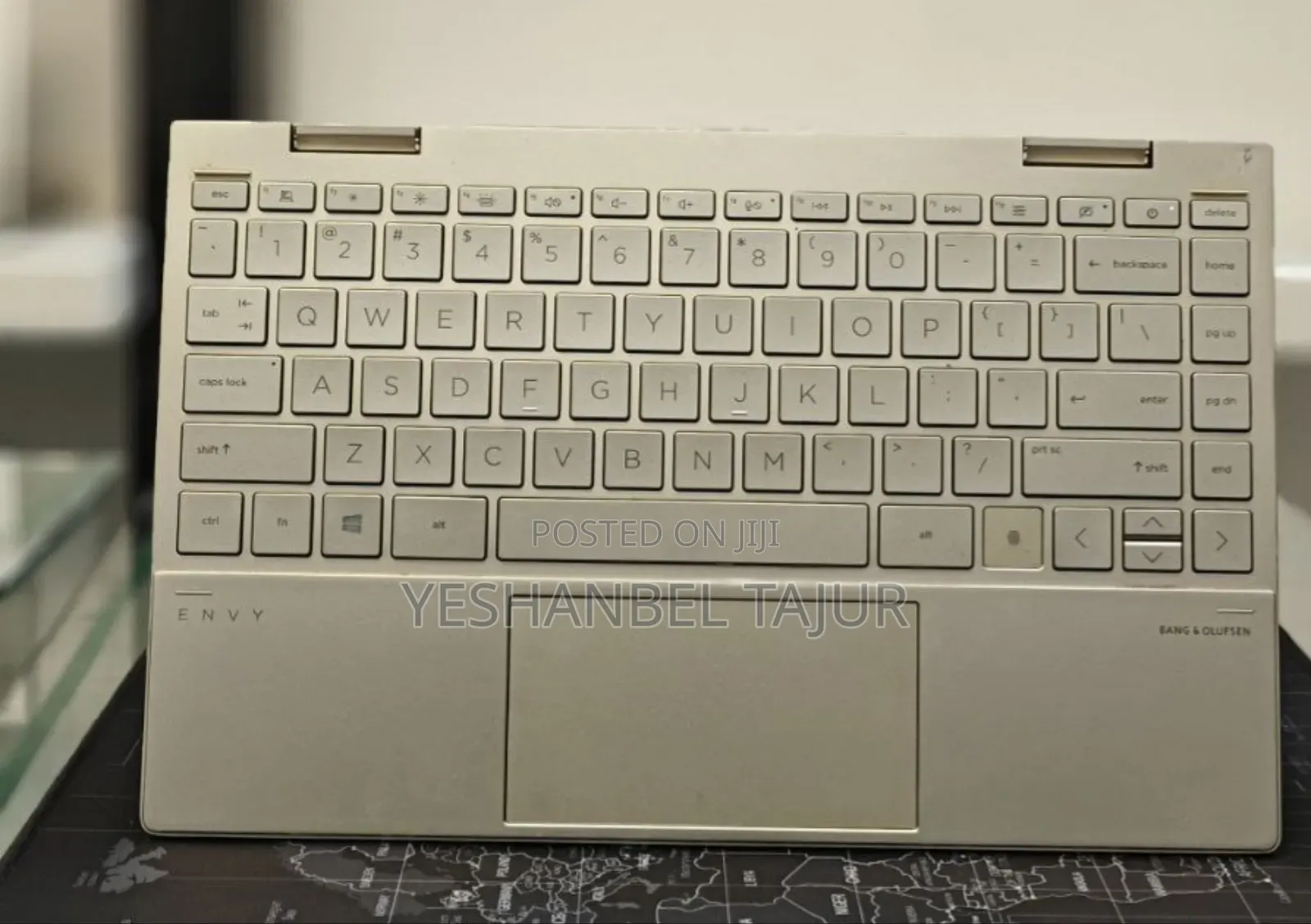 New Laptop HP Envy X360 8GB Intel Core I7 SSD 1T