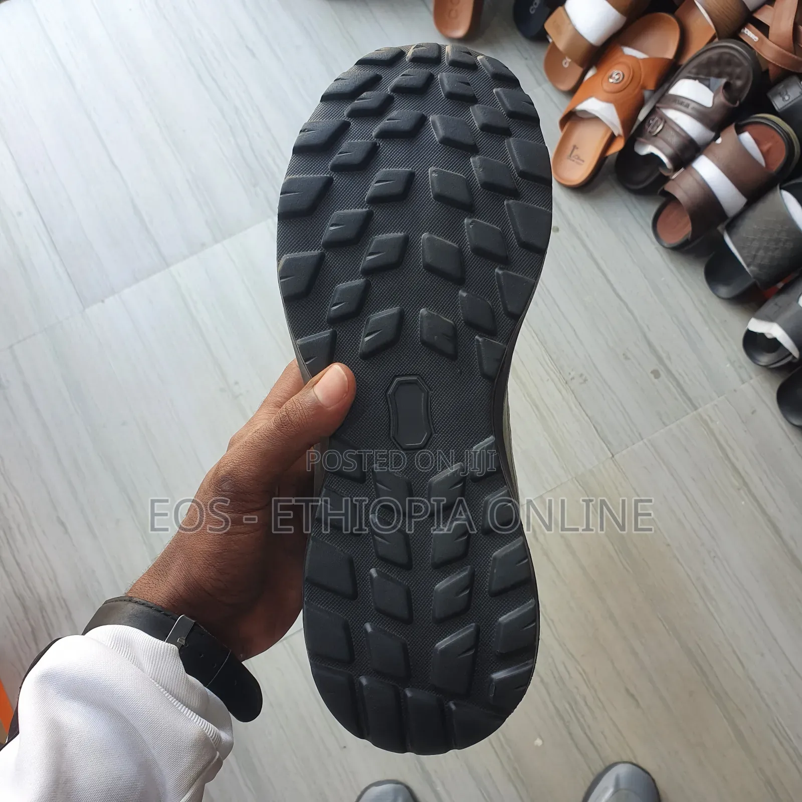 Breathable Fashion Sport Shoes [On Hand]