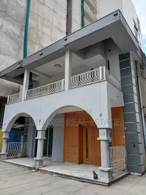 Photo - 4bdrm House in Bole for rent