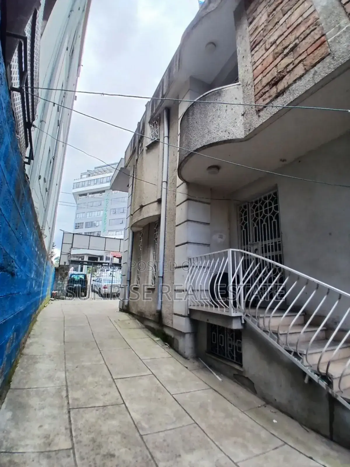 4bdrm House in Bole for rent