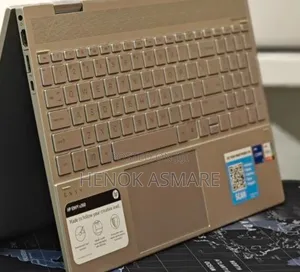 New Laptop HP Envy 15 8GB Intel Core I5 SSD 256GB