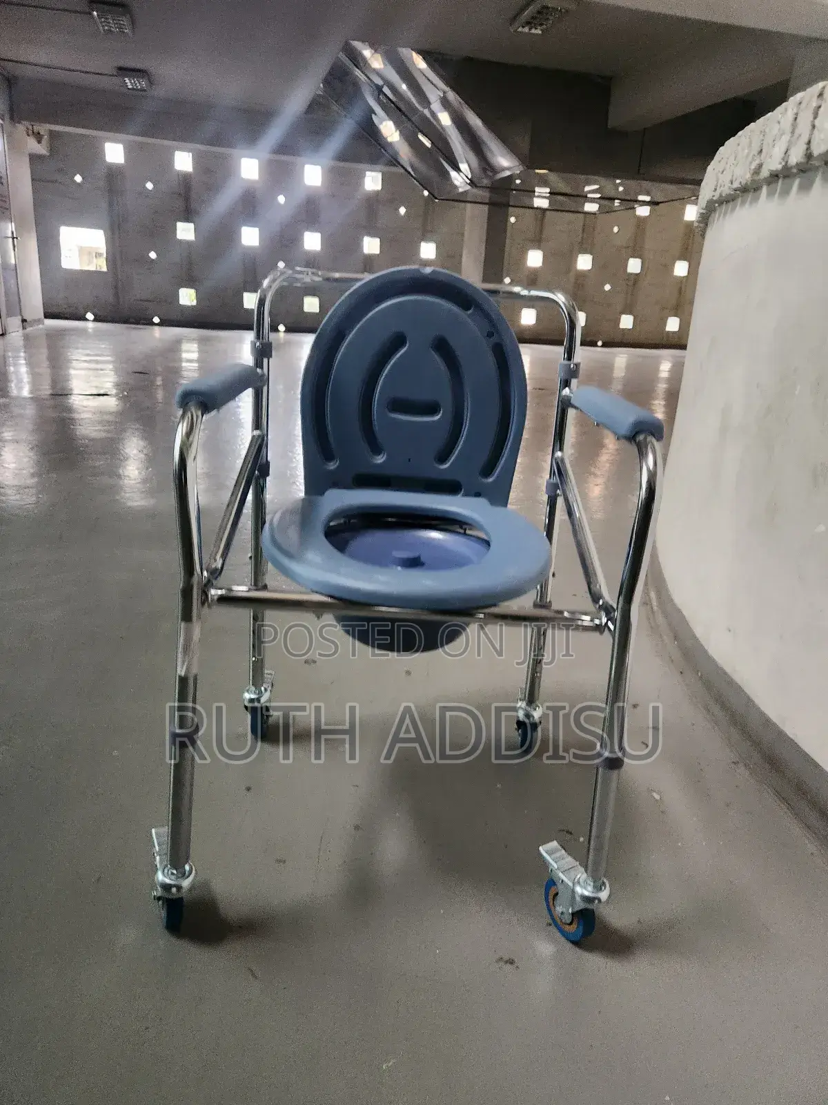 Commode Wheelchair轟動toilet Shower Plated Wheelchair鳵我wheelchair New