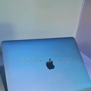 New Laptop Apple MacBook Pro 2020 M1 8GB Apple M1 SSD 512GB