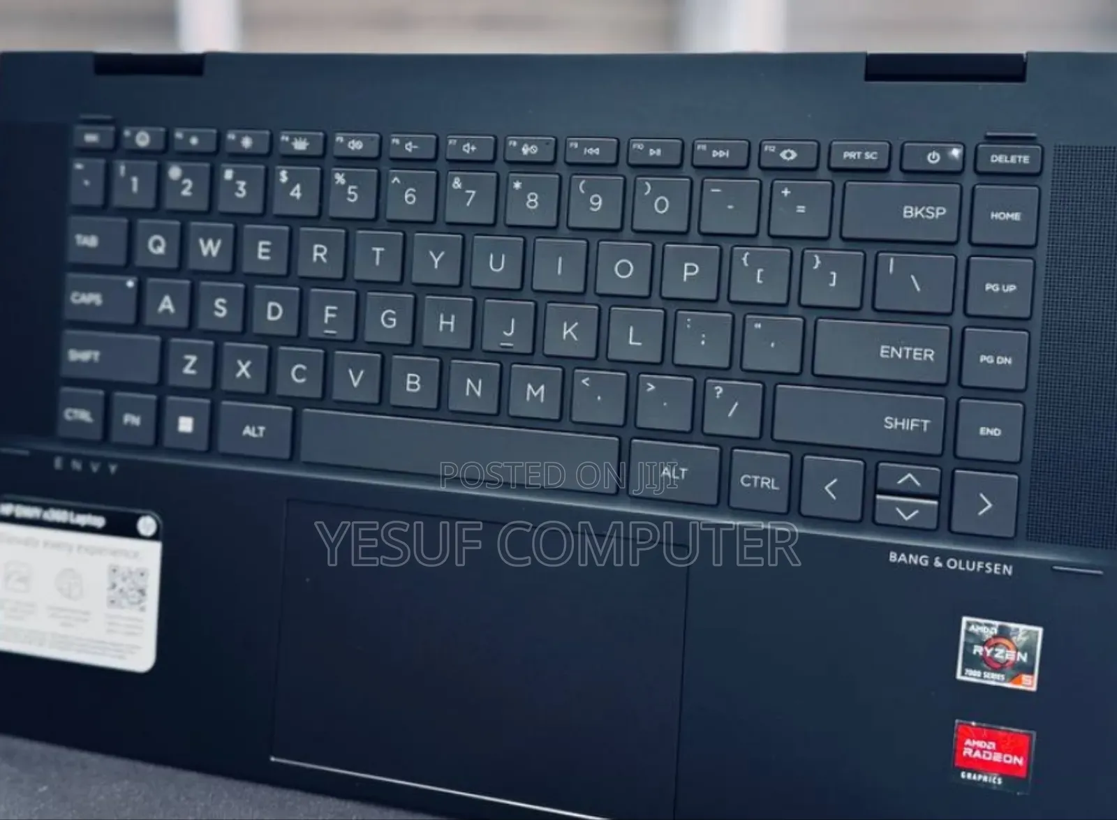 New Laptop HP Envy X360 8GB AMD Ryzen 5 SSD 512GB