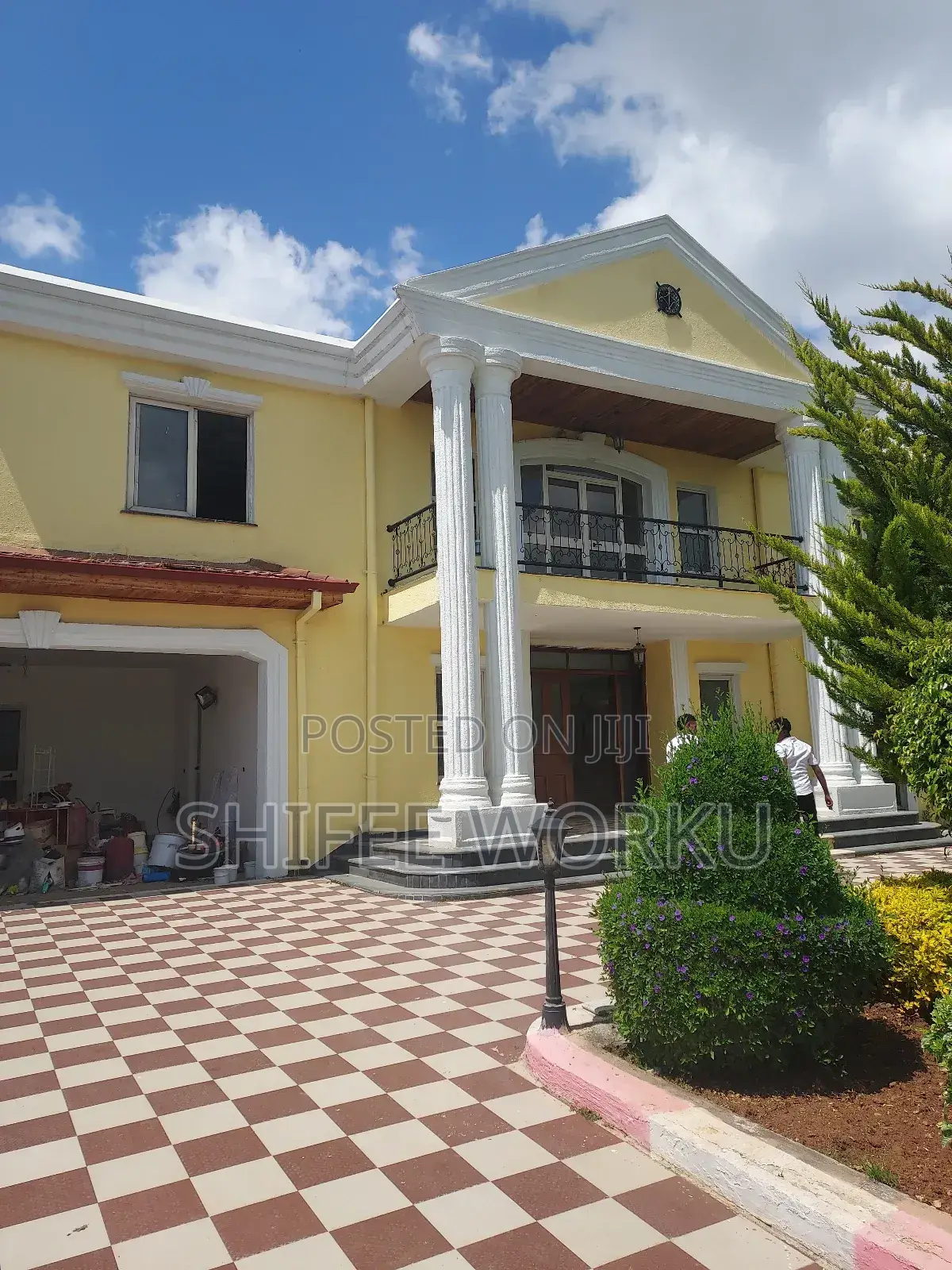 Furnished 6bdrm House in Tafo Ccd Compawund, Yeka for sale