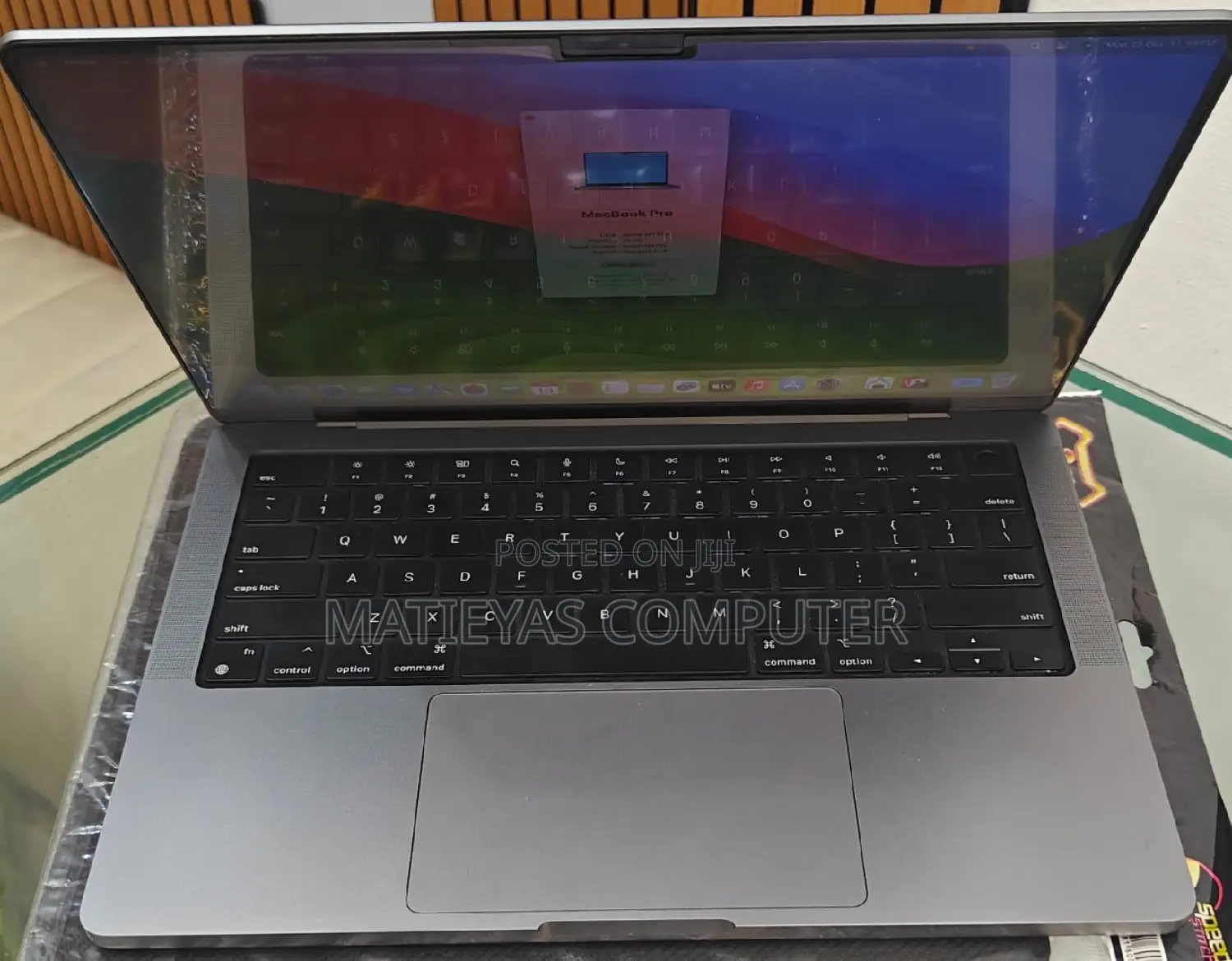 New Laptop Apple MacBook Pro 2021 M1 16GB Apple M1 SSD 512GB